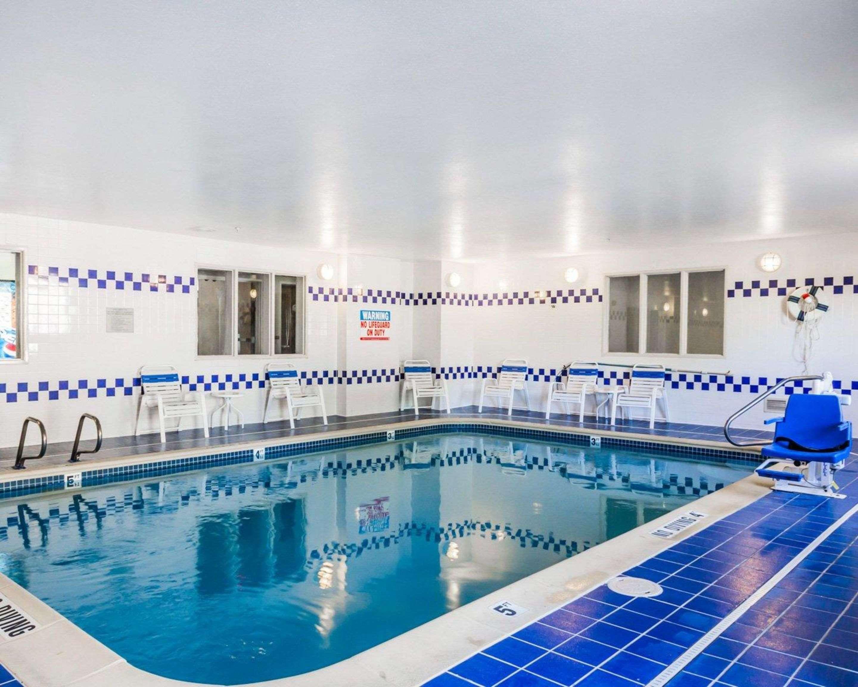 Quality Inn & Suites Golden - Denver West Лейквуд Екстер'єр фото