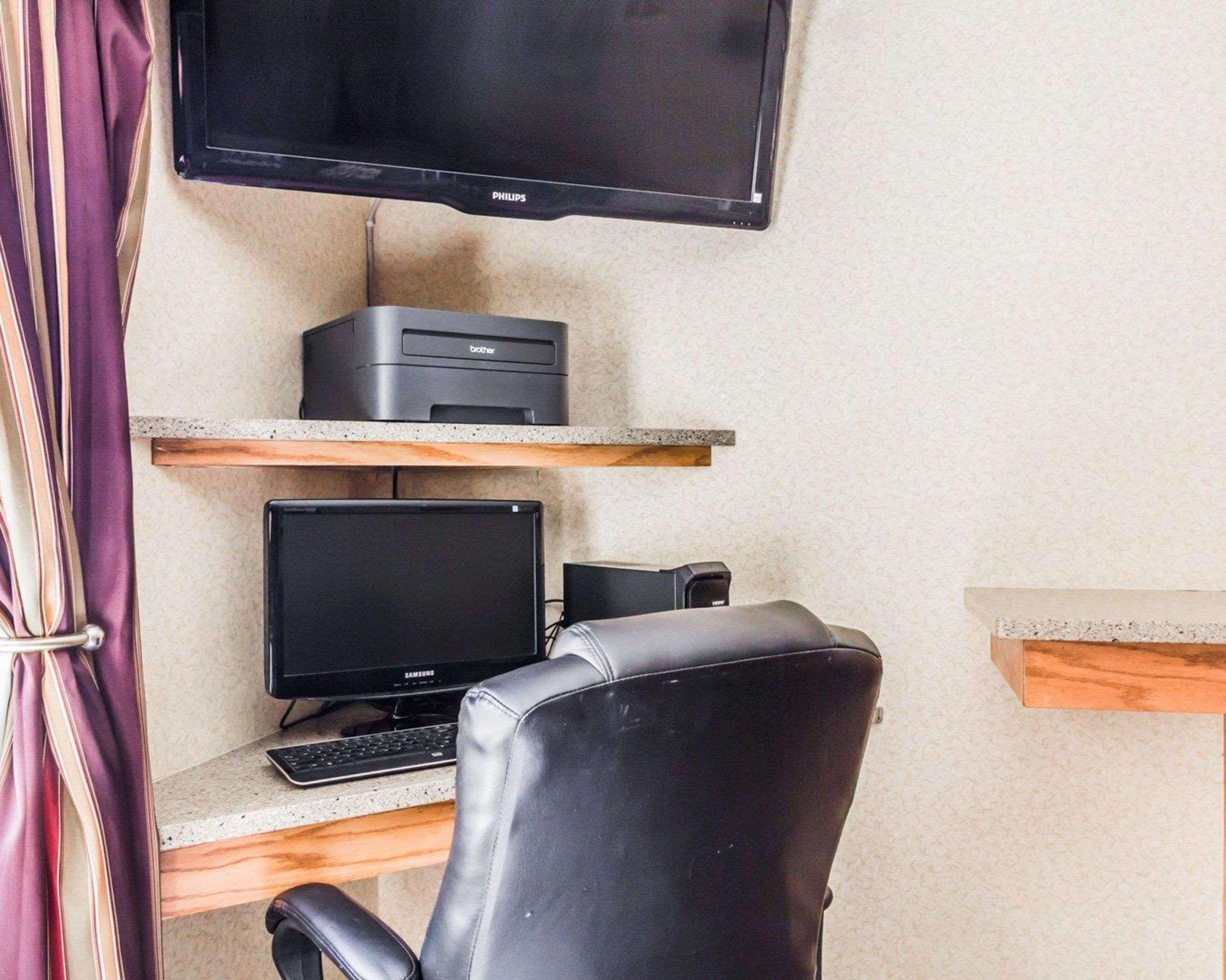 Quality Inn & Suites Golden - Denver West Лейквуд Екстер'єр фото