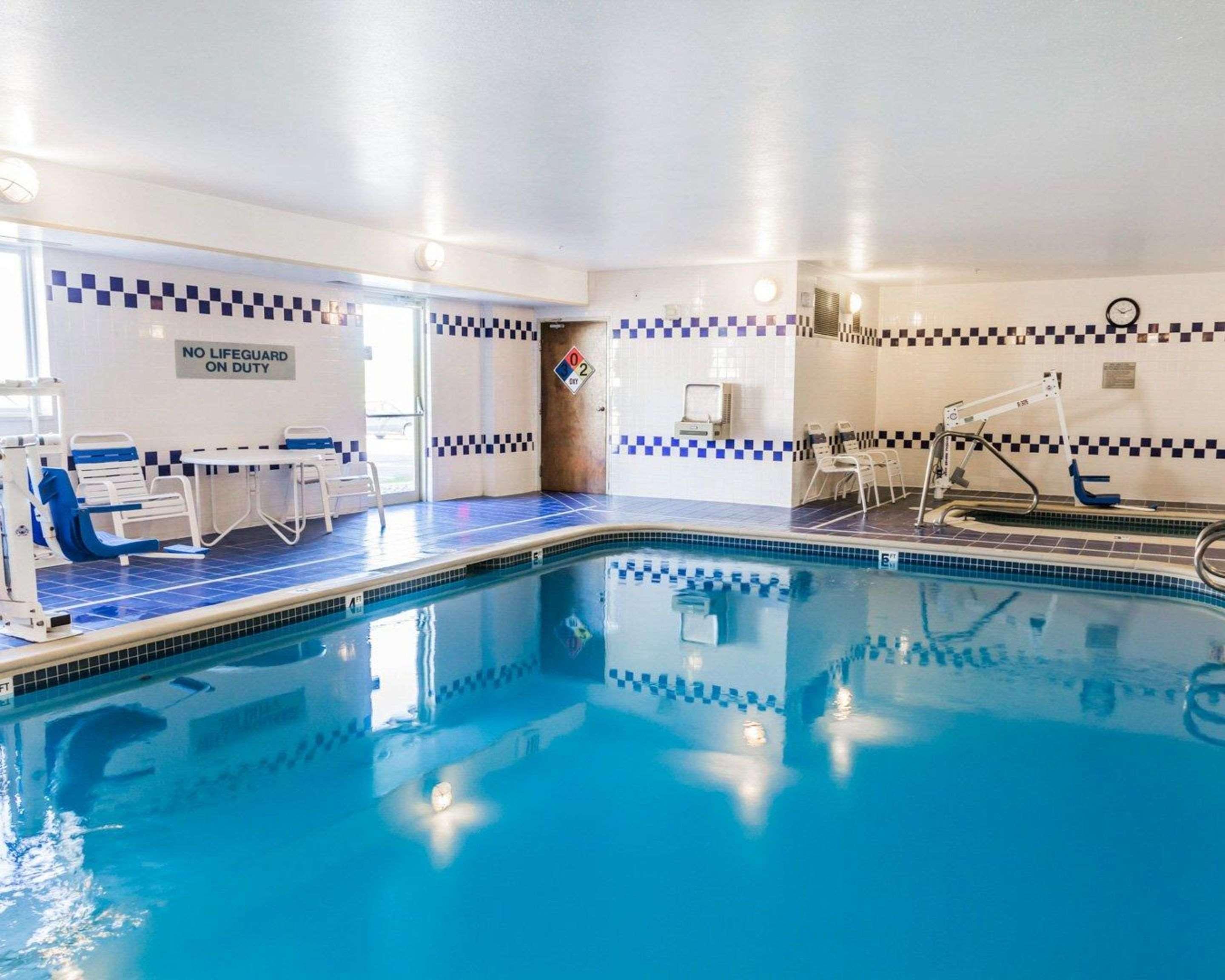 Quality Inn & Suites Golden - Denver West Лейквуд Екстер'єр фото